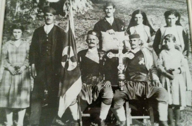 Андровићи чувају крст првог српског светитеља